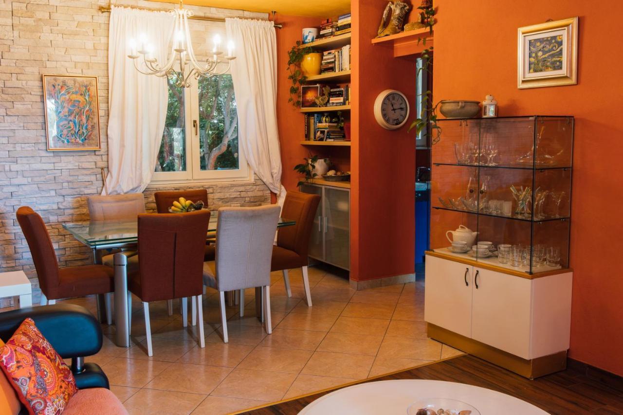 Kaštela Villa Tropica, Total Privacy, Tropical Garden And Private Pool מראה חיצוני תמונה